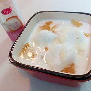 ぷるんと蒟蒻オレンジゼリーとマシュマロのヨーグルト